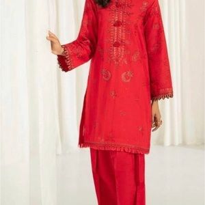 Pakistani brand Baroque ready to wear dress large size
2 piece originally it was